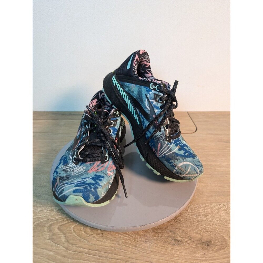 Brooks Adrenaline GTS 22 Womens Size 6 B Tropicla Flamingo Yucca 1203531B095 - Picture 1 of 11